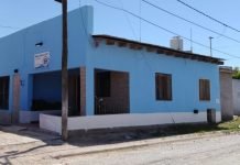 Viedma: detenidos mientras robaban cerámicos de una casa de sepelios