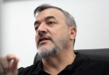 Aguiar propuso que “se tribute por encima de dos canastas familiares”