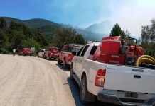 Sigue combatiéndose el incendio en lago Martin