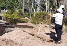 Río Negro sigue monitoreando las medidas de contención tras la rotura del oleoducto