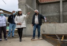 Carreras destacó los avances de la obra del SUM de la ESRN 46 de Bariloche