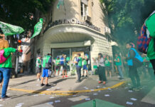 ATE protesta y va al paro en la casa de Río Negro
