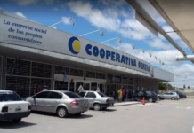 Viedma: le robaron en el estacionamiento de un supermercado y deberán resarcirlo