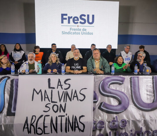 El FreSU prepara paros regionales para llegar a una huelga nacional por salarios antes de fin de año