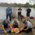 Enseñan en Roca técnicas para rescate en áreas agrestes