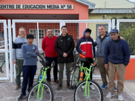 Se entregaron bicicletas reacondicionadas a estudiantes de Los Menucos y El Cuy