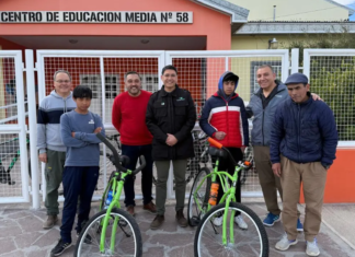 Se entregaron bicicletas reacondicionadas a estudiantes de Los Menucos y El Cuy